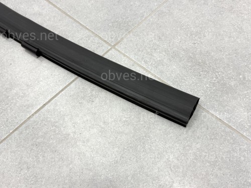 Уплотнитель капота задний 51767397486 для BMW X3 G01 2018-2021