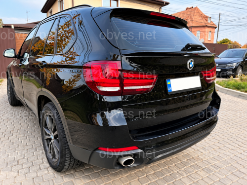 Спойлер под стекло (нижний) BMW X5 F15 2013-2018 ABS пластик цвет, черный глянец Спойлер под стекло (нижний) BMW X5 F15 2013-2018 ABS пластик цвет, черный глянец