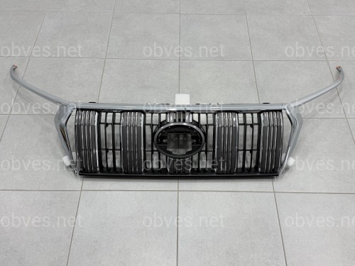 Решетка радиатора с ресницами Toyota Land Cruiser Prado 150 2018-2022
