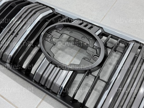 Решетка радиатора с ресницами Toyota Land Cruiser Prado 150 2018-2022