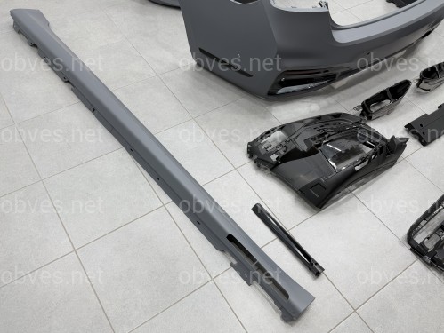 Комплект обвеса с решеткой M760 BLACK для BMW 7 series G12 2019-2022 Комплект обвеса с решеткой M760 BLACK для BMW 7 series G12 2019-2022