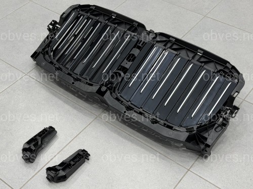 Центральные жалюзи с моторчиком СЕРЫЕ 51749465366 для BMW X7 G07 2019-2022