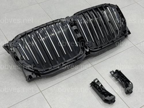 Центральные жалюзи с моторчиком СЕРЫЕ 51749465527 для BMW X5 G05 2019-2022
