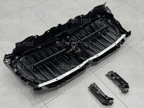 Центральные жалюзи 51749465525 для BMW X5 G05 2019-2022