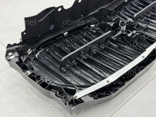Центральные жалюзи 51749465525 для BMW X5 G05 2019-2022