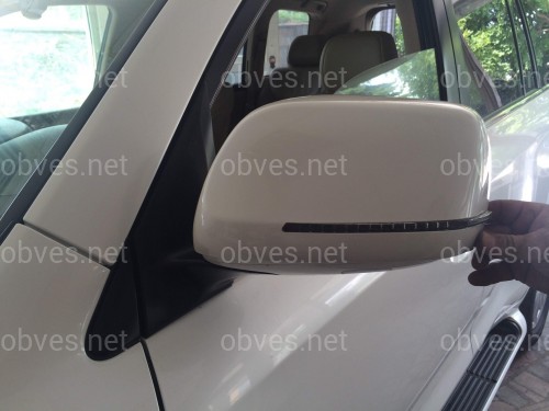 Крышки зеркал с поворотами Toyota LC 200 2007-2011 / Lexus LX 570 2007-2011 цвет белый