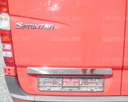 Хром накладка на планку багажника Mercedes-Benz Sprinter W906 2006-2013 (нержавеющая сталь) Хром накладка на планку багажника Mercedes-Benz Sprinter W906 2006-2013 (нержавеющая сталь)