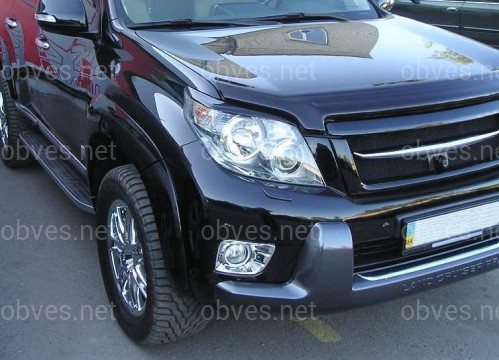 Хром накладки на передние противотуманные фары Toyota Land Cruiser Prado 150 2009-2013 хромированный пластик Хром накладки на передние противотуманные фары Toyota Land Cruiser Prado 150 2009-2013 хромированный пластик