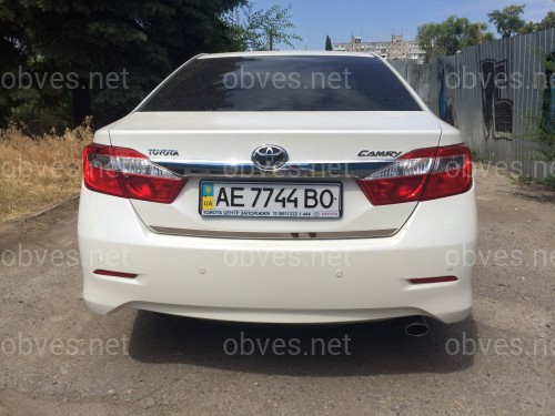 Хром накладка на кромку багажника Toyota Camry 50 2011-2015 (нержавеющая сталь)